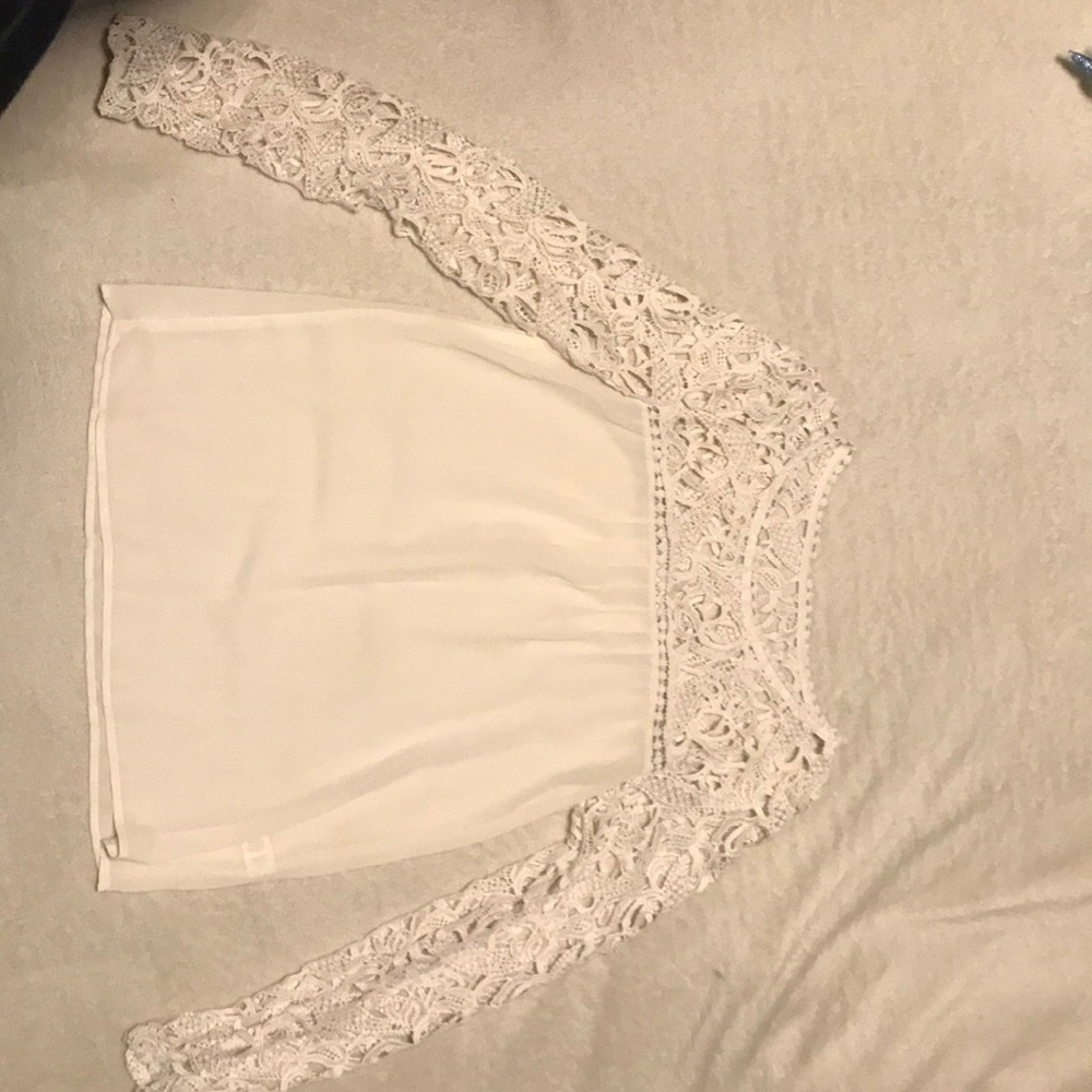 White dress shirt